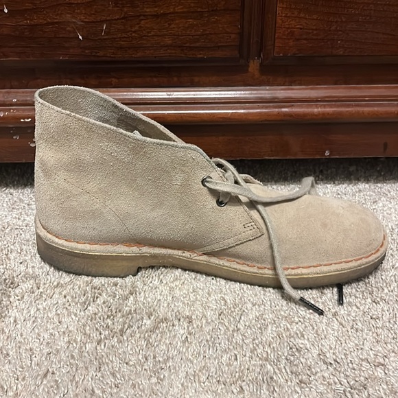 Clark’s Desert Boot - Oak Suede - 9.5 - Picture 3 of 7